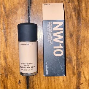 MAC Studio Fix Foundation